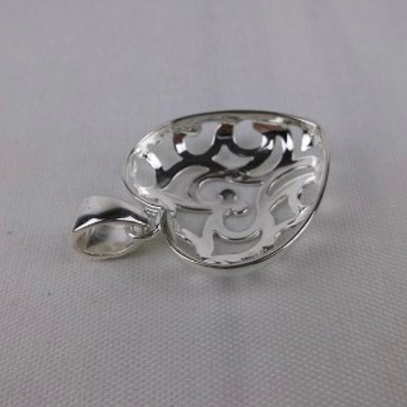 New Big Sterling Silver Heart Pendant - Picture 2 of 3